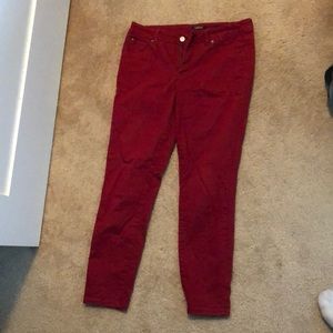 Crimson Jeggings Size 8 and Stretchy